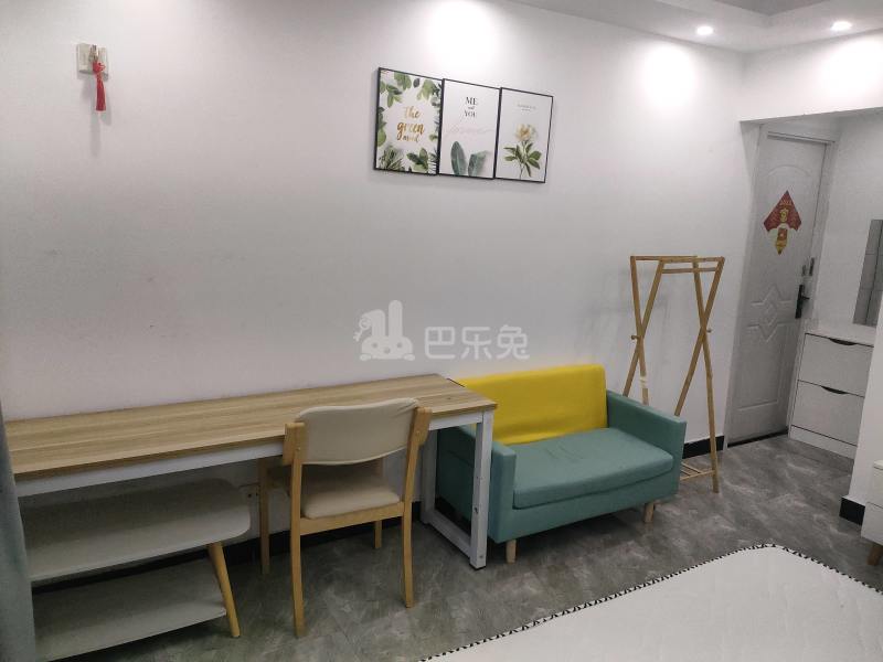 剑河家苑7361773卧室图2