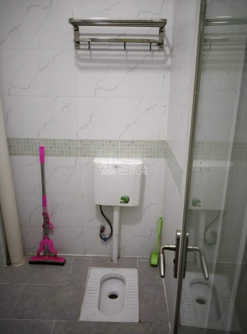 元岗北街126号A栋7362725卫生间图5