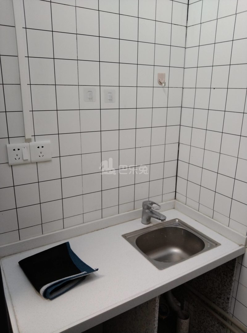 元岗北街126号A栋7362759厨房图3