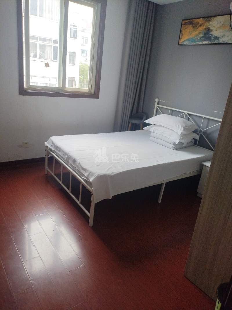 南站阳光小区7366033卧室图4