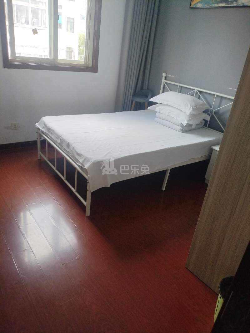 南站阳光小区7366033卧室图0