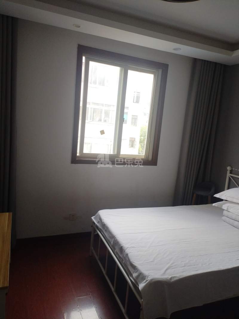 南站阳光小区7366033卧室窗户图16