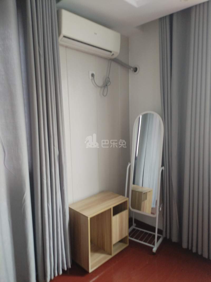 南站阳光小区7366035卧室图1