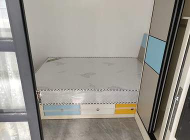 天平架范屋97号 1室1厅1卫