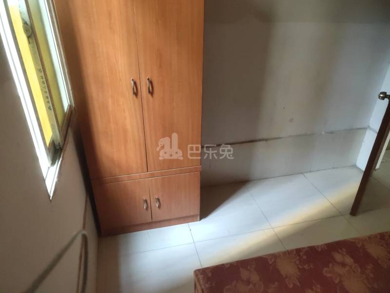 嘉禾街新科下新村九横巷1号7388668卧室图5