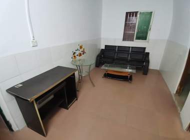 马务兴和里21号 1室1厅1卫