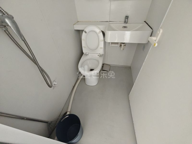 同济国康公寓738320卫生间图7