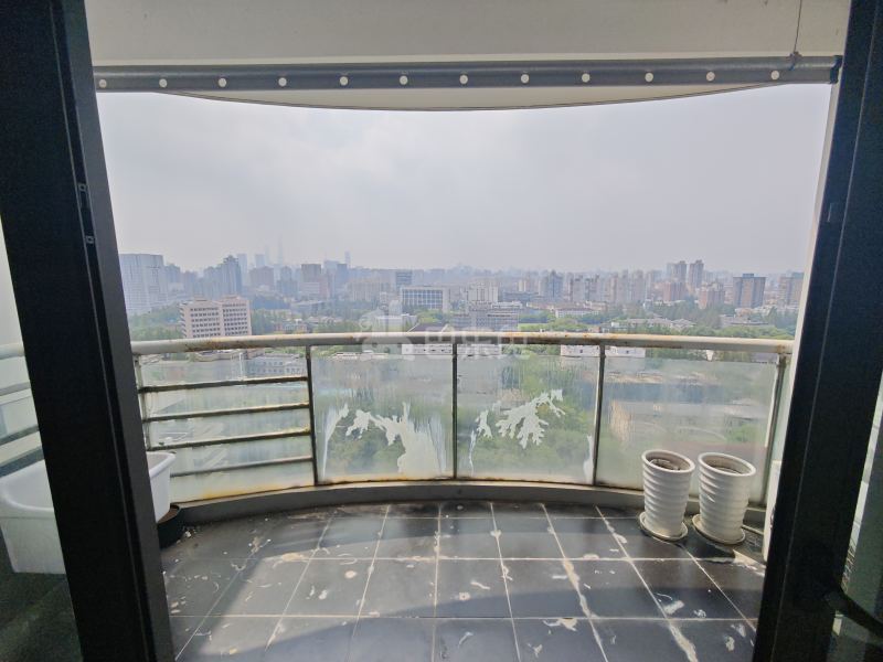 同济国康公寓738320卧室窗户图10