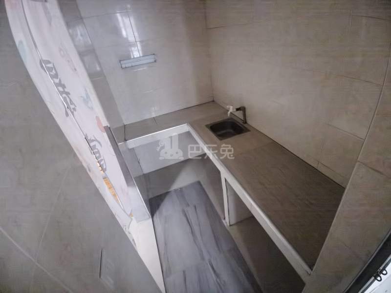 东圃龙步新村一巷1号7391042厨房图8