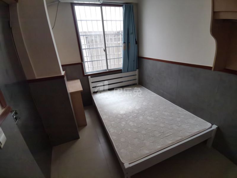 东圃龙步新村一巷1号7391042卧室图0