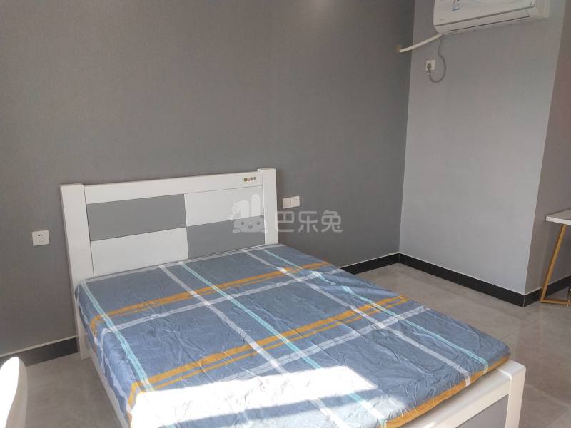畈里张公寓7398843卧室图1