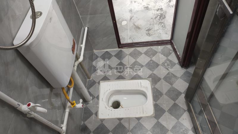 东圃二横路84号7399094卫生间图13