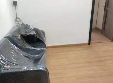 东圃二横路84号 1室1厅1卫