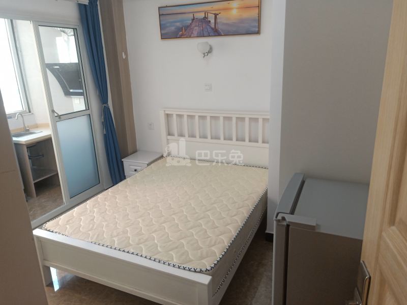 学前一村7412516卧室图3