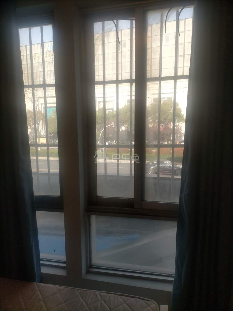 城北商贸园（温州村）7415330卧室窗户图7