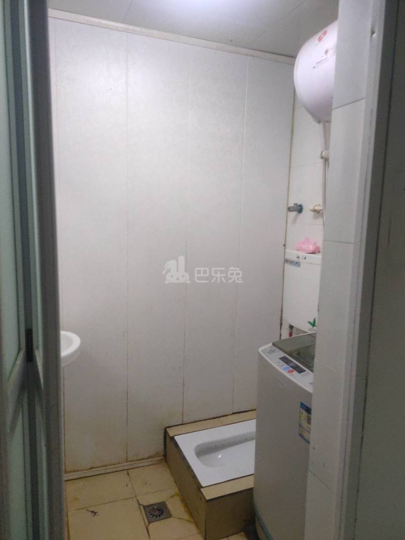 白塔人家8643904卫生间图2