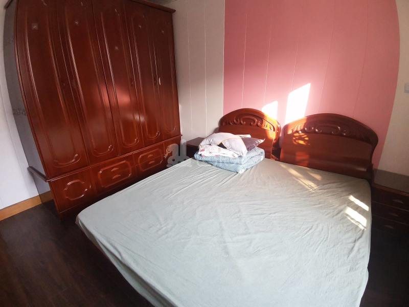 同鸣小区7436778卧室图2