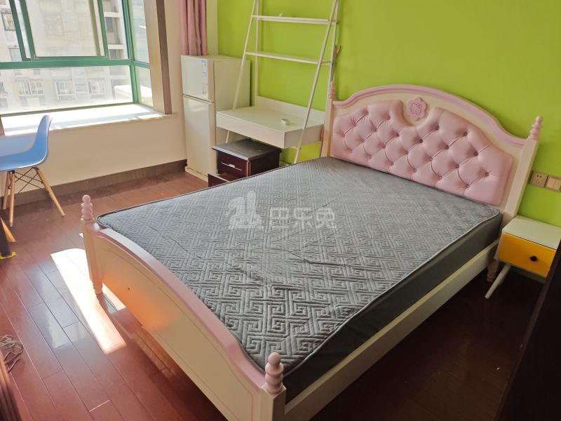 瑞丰园7438396卧室图0