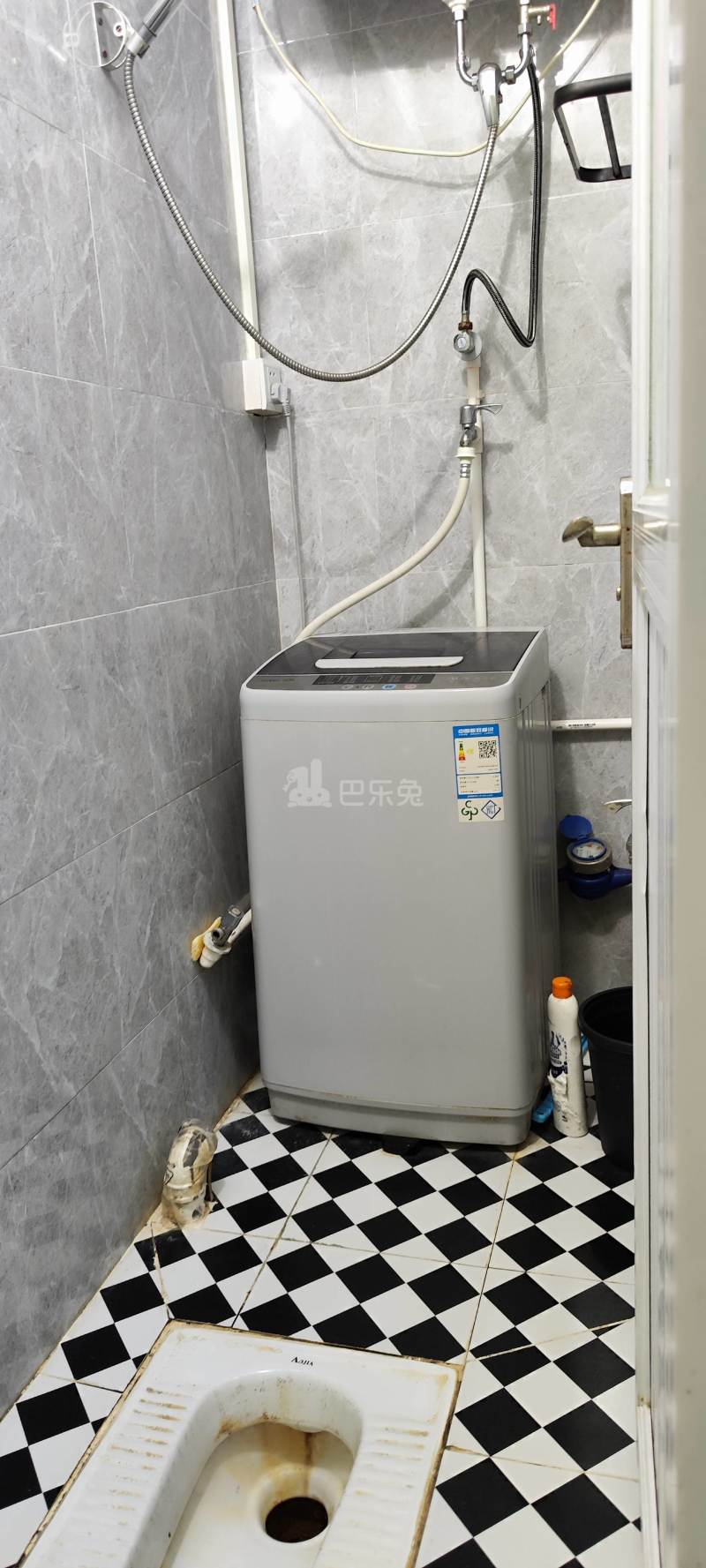 凯丽花园7446681卫生间图4