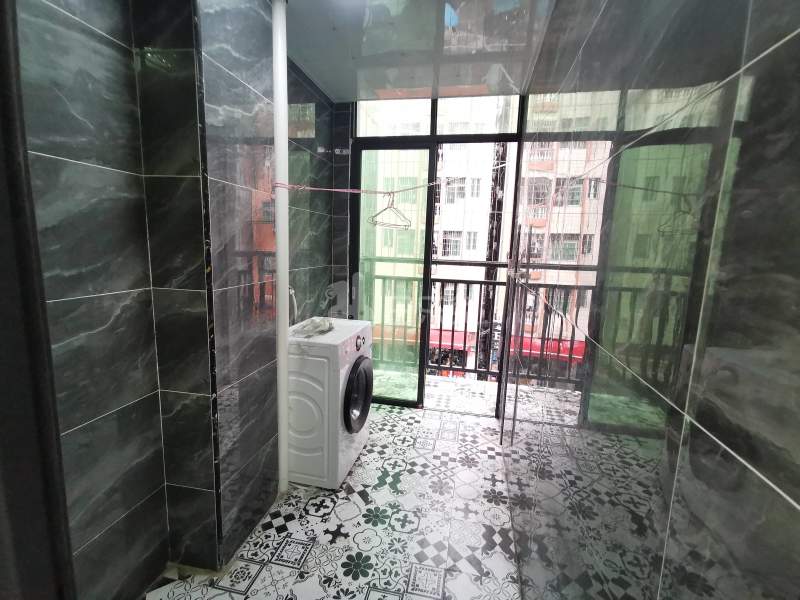 大石大山村富山路16号7462381客厅图9