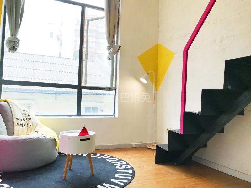 优+国际青年社区（凤凰社区）7470525客厅图0