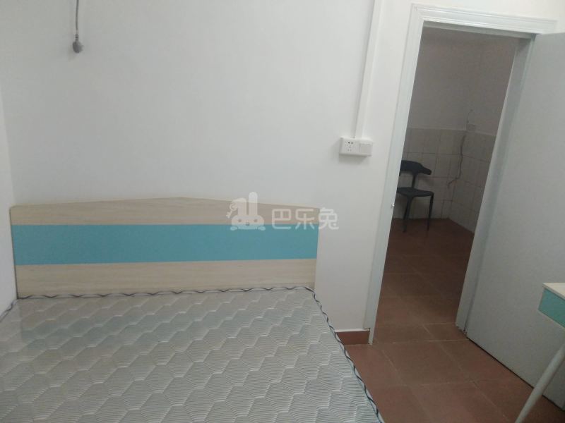 长湴西街五巷9号7470892卧室图2