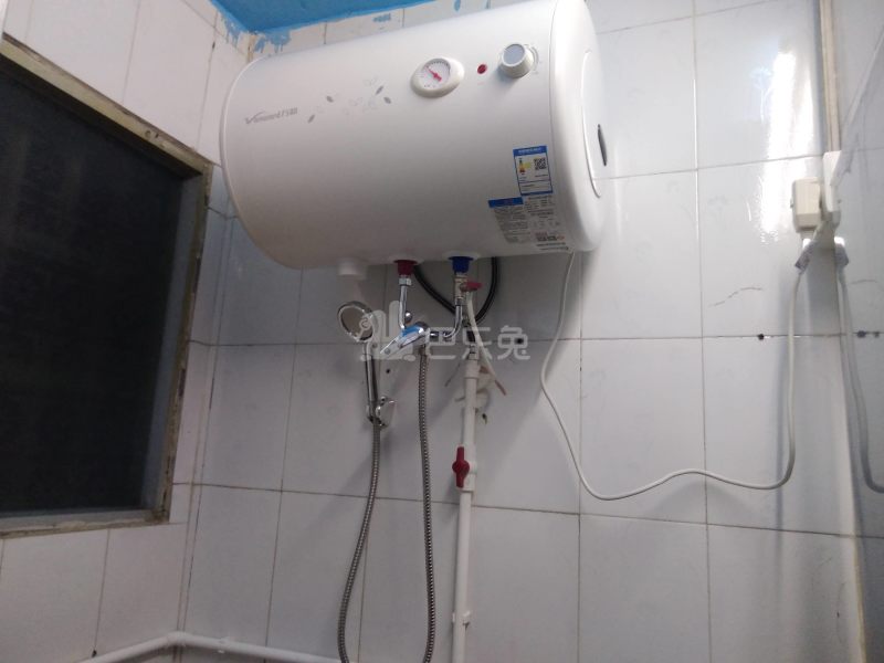 长湴西街五巷9号7470892卫生间图11