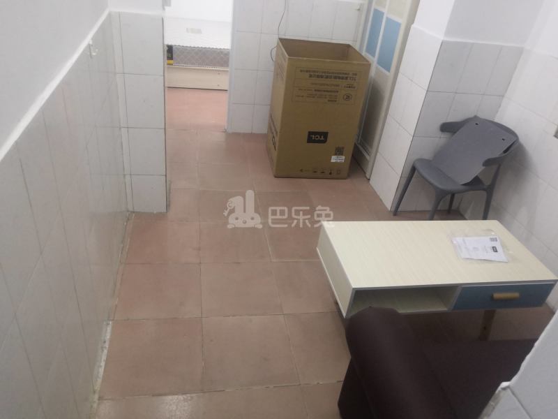 长湴西街五巷9号7470901客厅图5