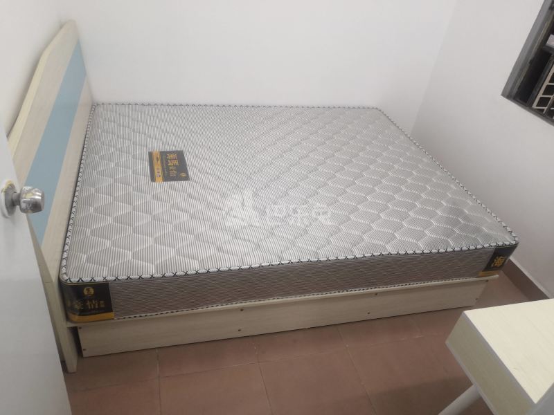 长湴西街五巷9号7470901卧室图3