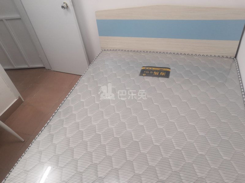 长湴西街五巷9号7470901卧室图2