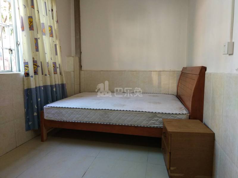 龙洞金怡园大街4号7477407卧室图2