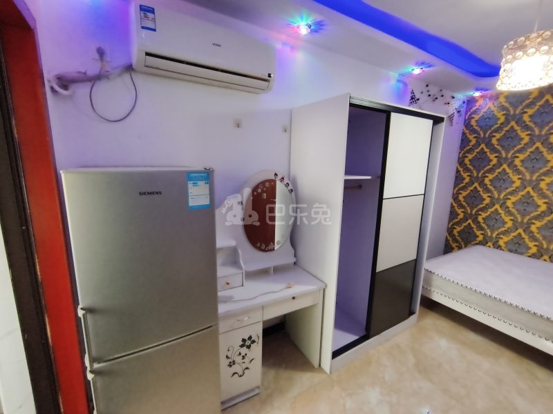 崧泽华城秀景苑2期7492230卧室图1