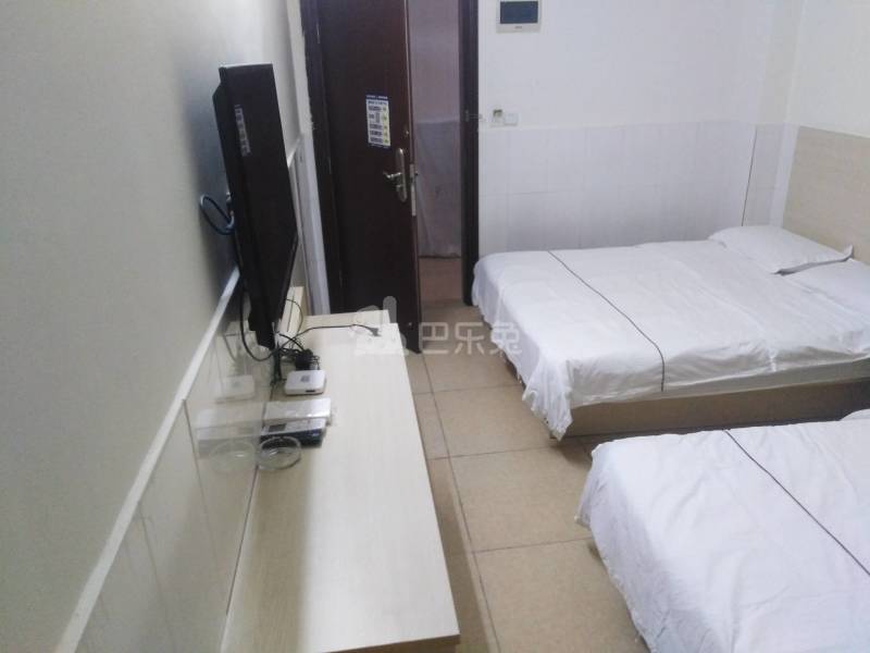 天豪公寓（车陂西华新村南三巷2号）7497409卧室图3