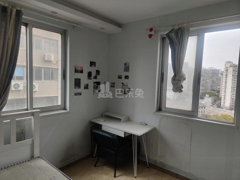 华舟小区7497991卧室窗户图10