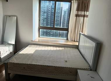 世茂江滨花园碧景湾 