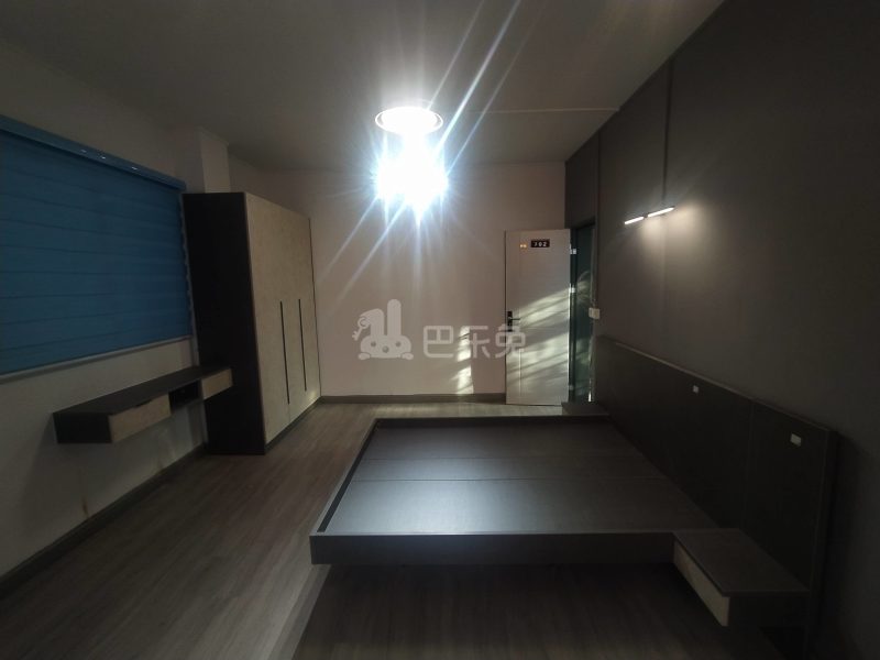 下元岗还原大街12号7502629卧室图7