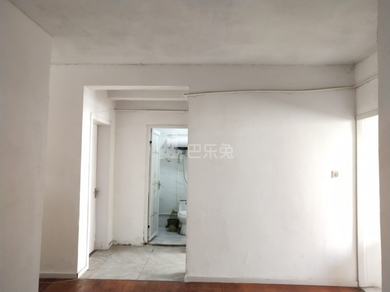 黄城花园西区7510100客厅图4