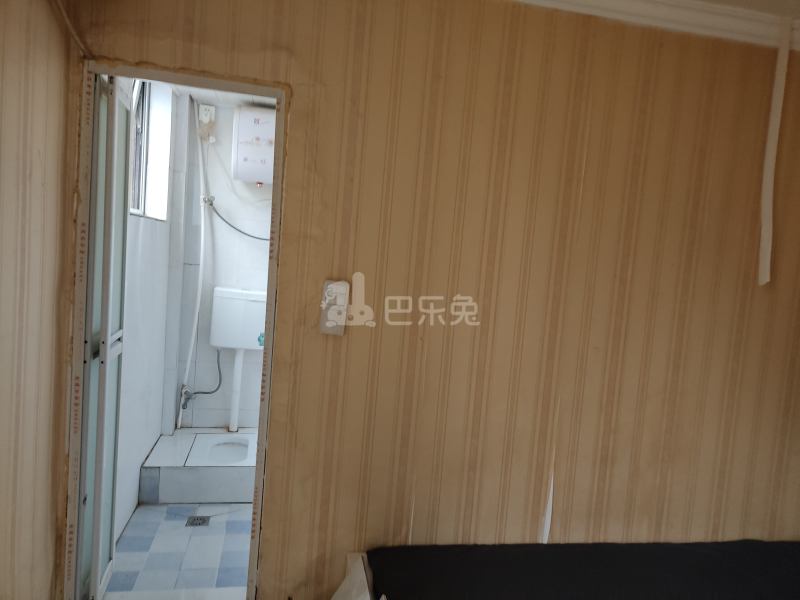 东厦东港花苑7519411卧室图1