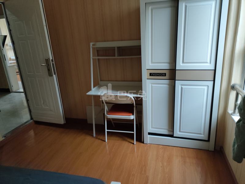 东厦东港花苑7519411卧室图2