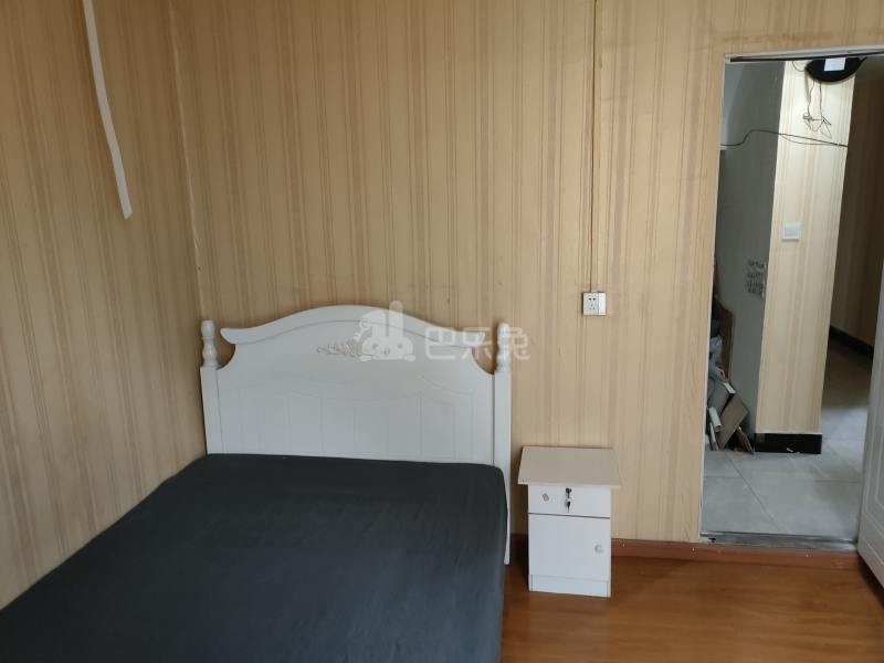 东厦东港花苑7519411卧室图0