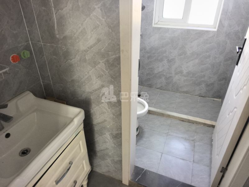 美罗家园美安苑7521022卫生间图12