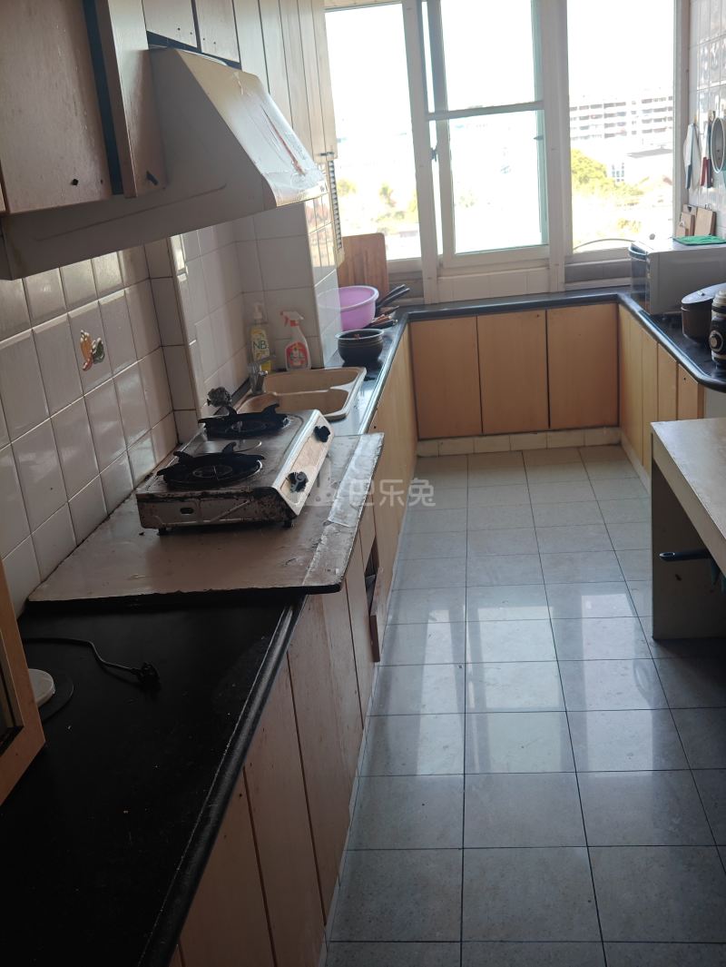 海鹏苑7527151厨房图6