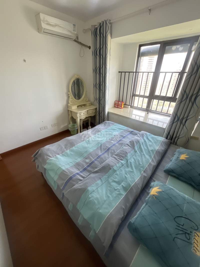 滨江裕花园7530953卧室图5