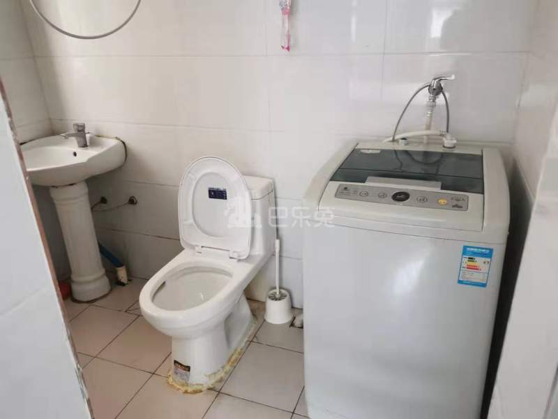 榴莲公寓（二联家园店）7533811卫生间图8