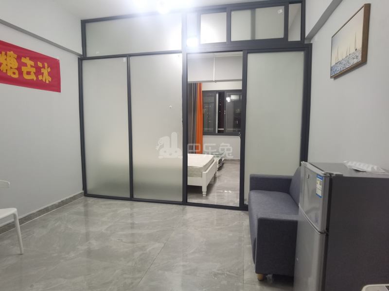 创华学生公寓7543700卧室图5