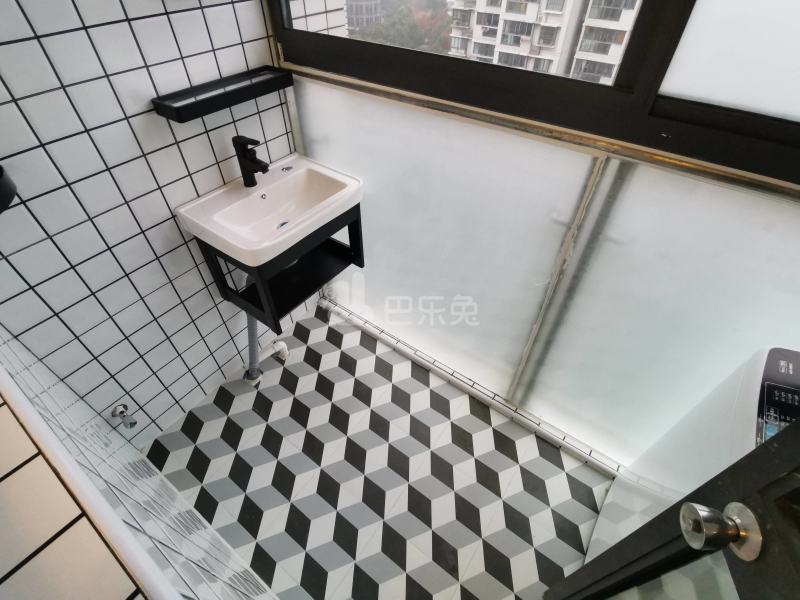 万源城1期（莲花路755弄）1340632卫生间图7