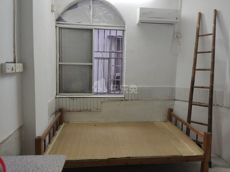 大石北联村沙北大街12号7556862卧室图1