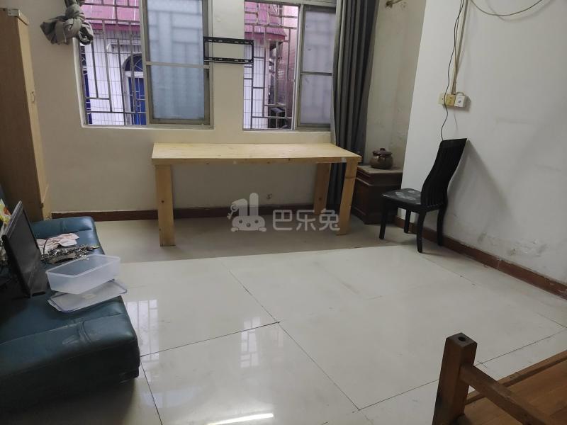 大石北联村沙北大街12号7556866客厅图2