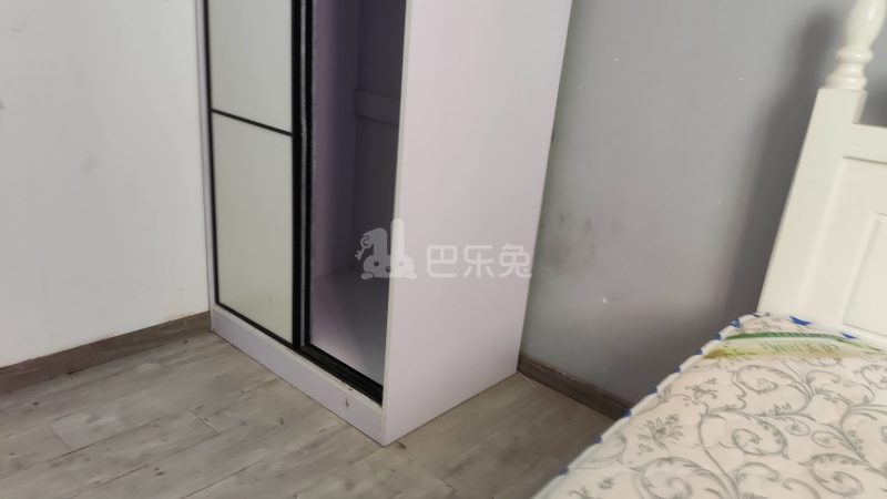 国贸花园7574947卧室图2