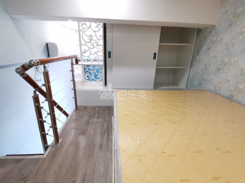 欧风花都7603752卧室图1